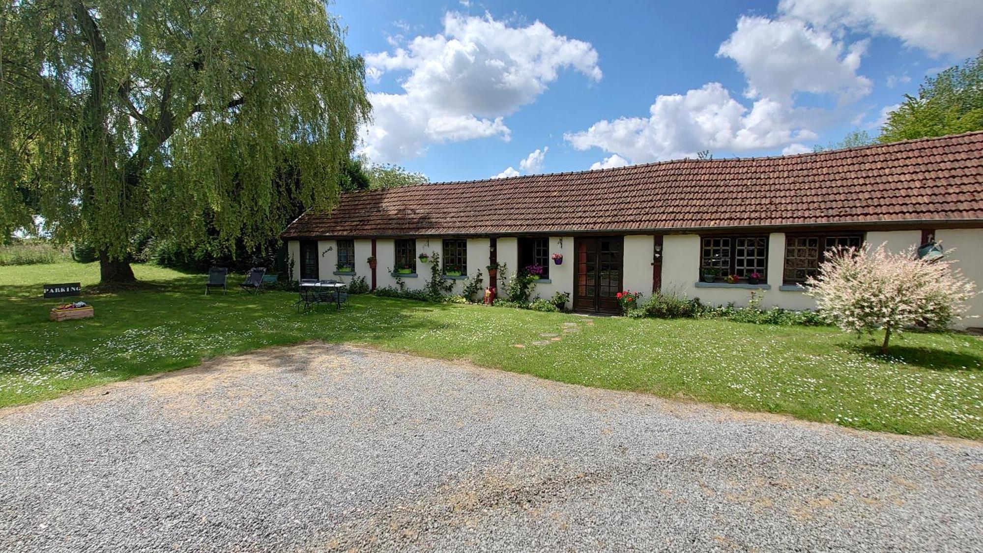 Vila Le Marly'S Wasigny Exteriér fotografie